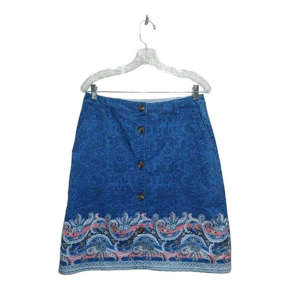 Lands' End Dresses & Skirts - This adorable button down skirt is by Lands End. Size 6